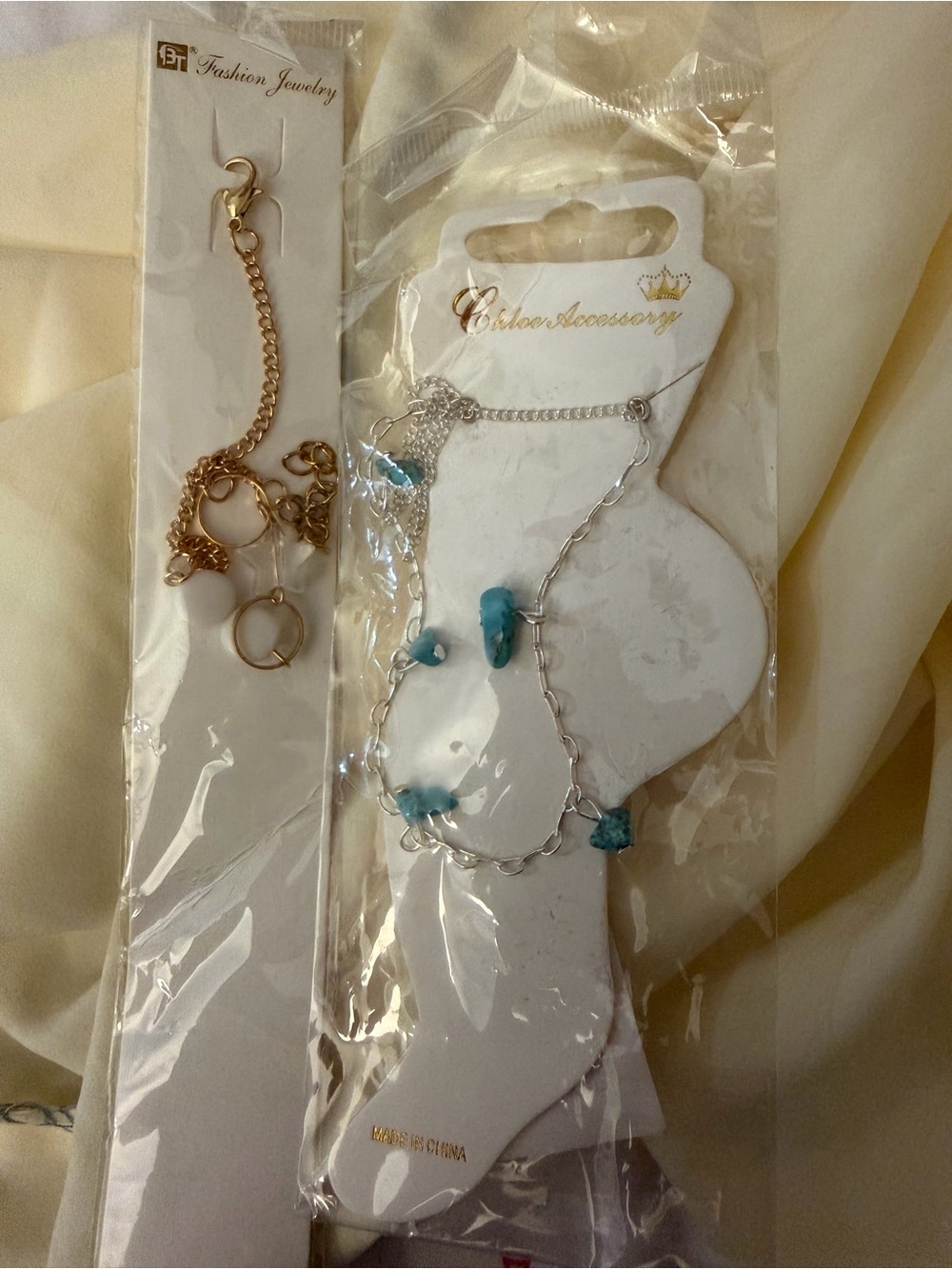 Unbranded Turquoise Chip Silver Chain Ankle Bracelet - Delicate Blue Accent